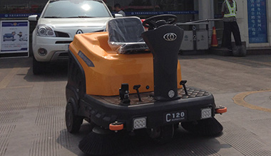 C120使用于高速公路服務區(qū)